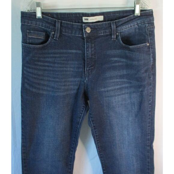 Levi Women's Mid Rise Dark Wash Straight Leg Skinny Blue Jeans Size 14 - Picture 2 of 9